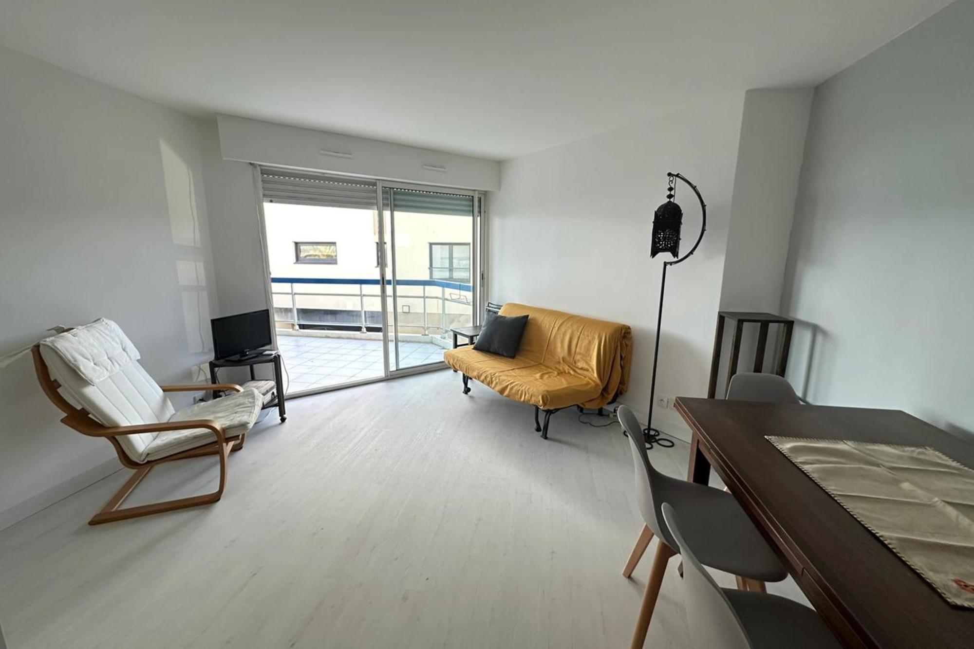 Spacieux Deux Pieces En Front De Mer Pour 4 Personnes Ref Plage 12 Saint-Raphaël Exterior foto