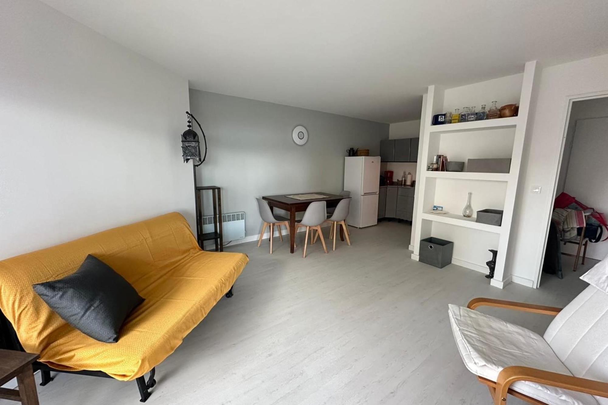 Spacieux Deux Pieces En Front De Mer Pour 4 Personnes Ref Plage 12 Saint-Raphaël Exterior foto